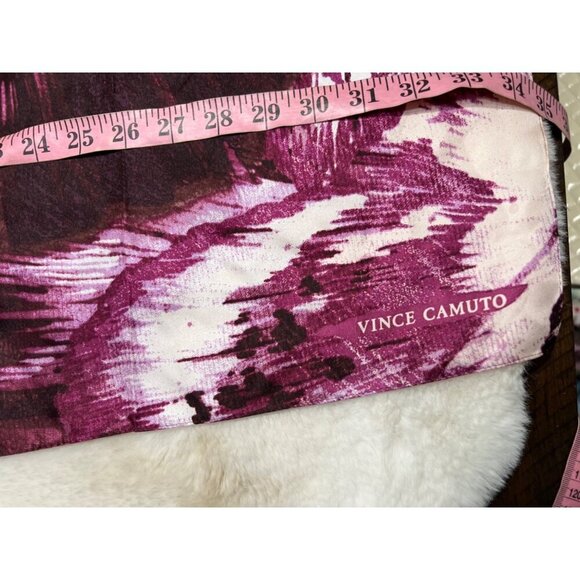 Vince Camuto multicolored big Flower scarf - Picture 6 of 7